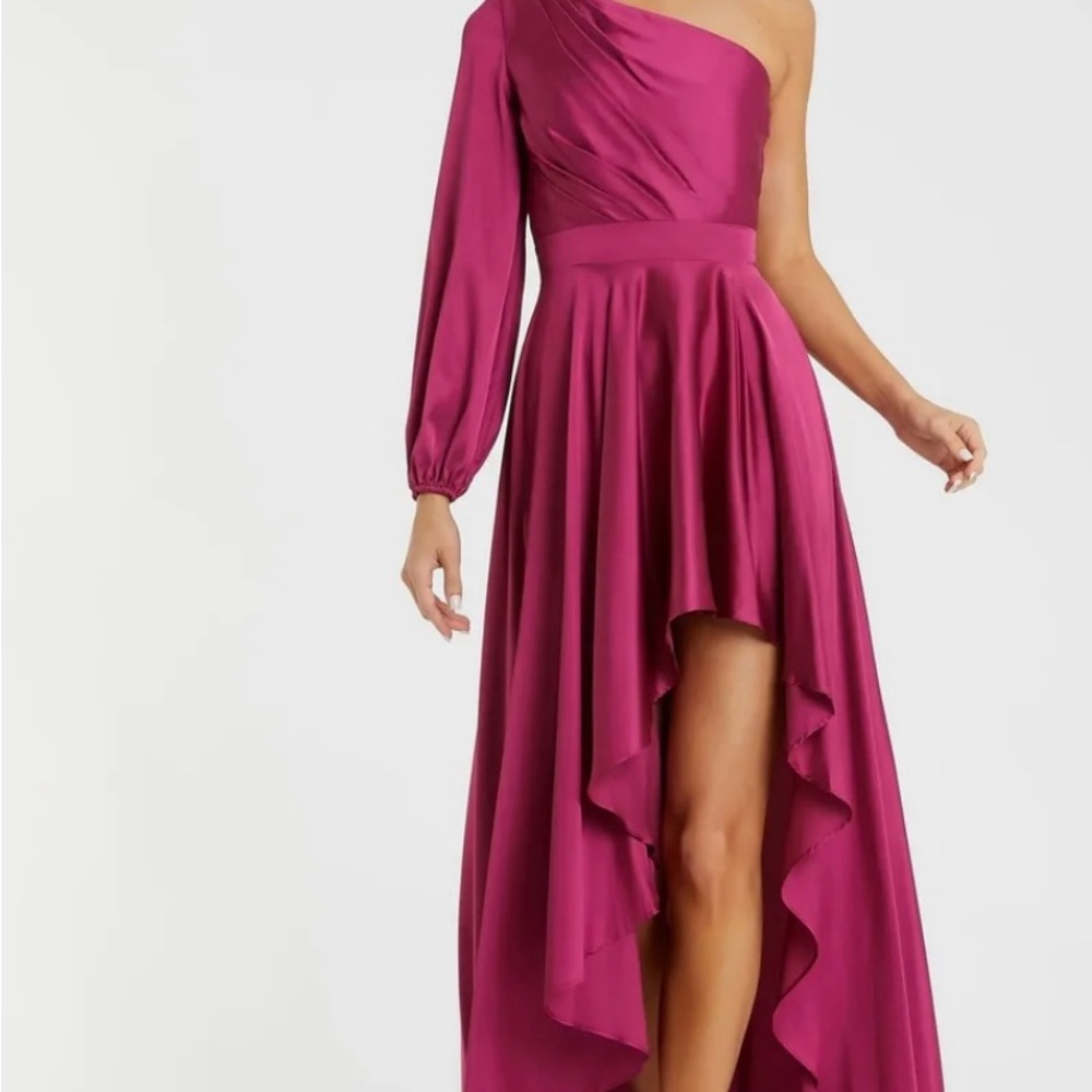 Mac Duggal One-Shoulder Fuchsia Dress